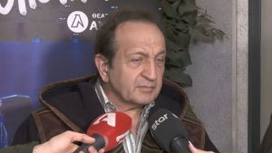 Σπύρος Μπιμπίλας: «Αυτό με τον Μπραντ Πιτ στην Ύδρα ήταν μια βλακεία – Κάνουμε σαν αρχοντοχωριάτες»