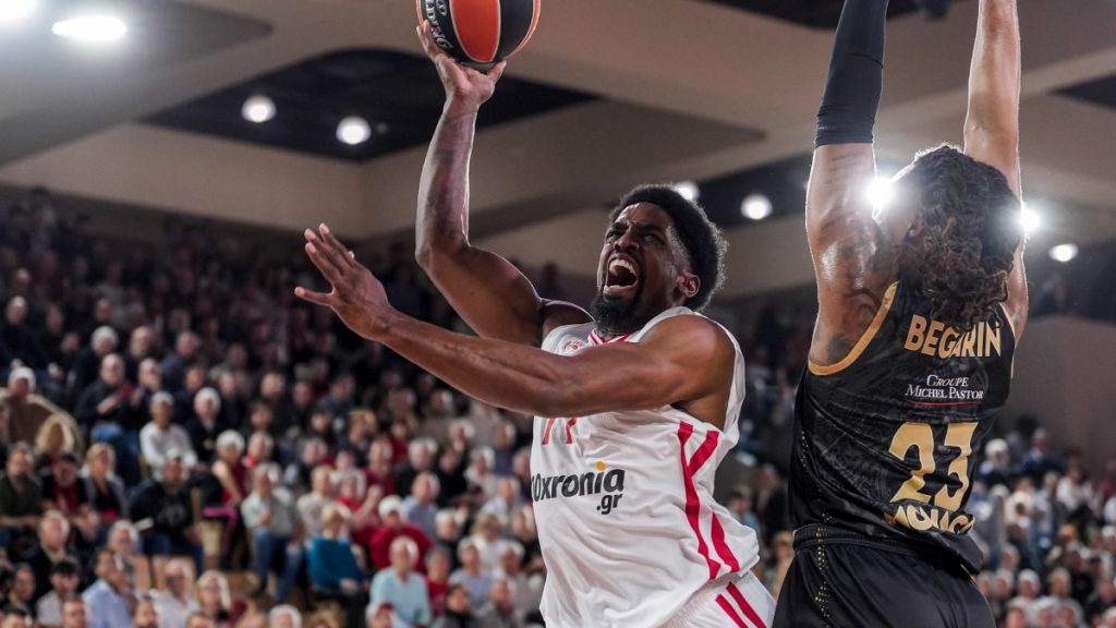 Μονακό – Ολυμπιακός 81-80: Οι αποδεκατισμένοι Γάλλοι του έβαλαν τέλος στο νικηφόρο σερί