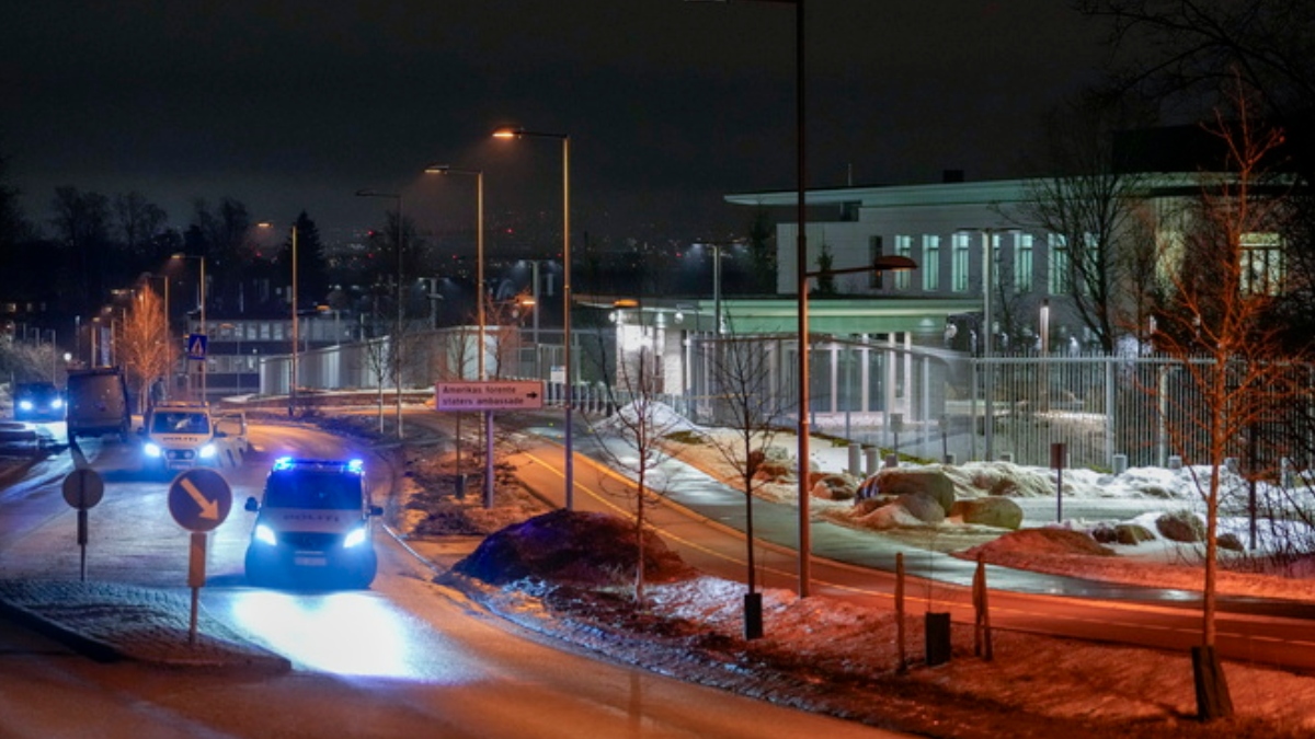 Όσλο: Ισχυρή έκρηξη τα ξημερώματα έξω από την Αμερικανική Πρεσβεία – «Κοιτάζαμε γύρω μας να δούμε τι συμβαίνει»