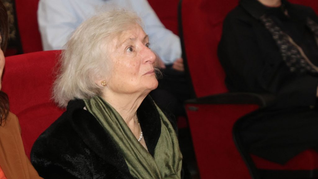 Έφυγε από την ζωή σε ηλικία 84 ετών η σπουδαία γλύπτρια Ασπασία Παπαδοπεράκη