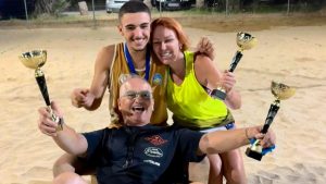 Πύργος: «Ραγίζει» καρδιές ο πατέρας του 18χρονου που σκοτώθηκε πέφτοντας από μπαλκόνι – «Σήμερα ο κόσμος μας σκοτείνιασε»