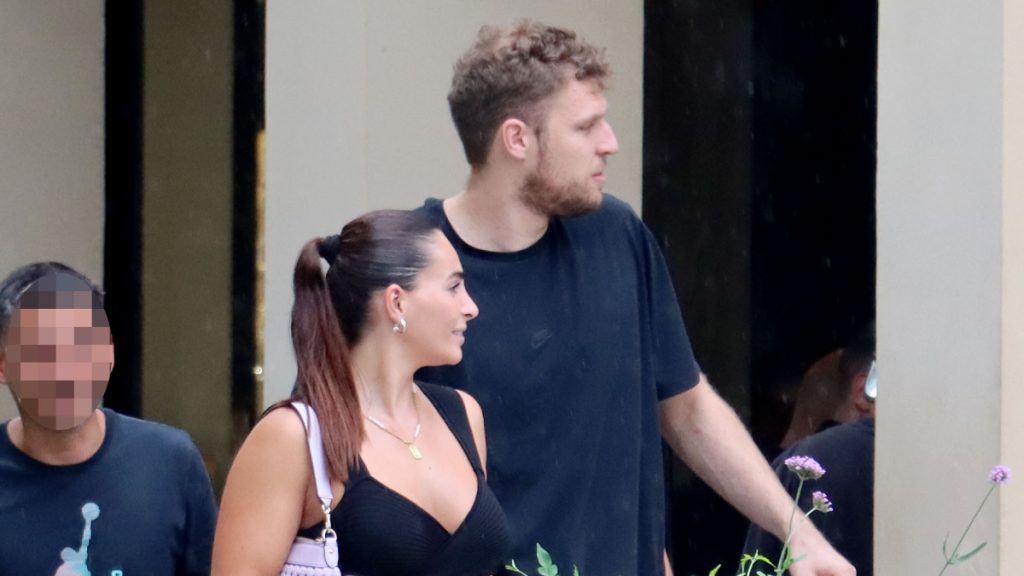 Σάσα Βεζένκοφ & Νικόλ Ελευθεριάδου: Τίτλοι τέλους μετά από 4 χρόνια σχέσης – Οριστικός ο χωρισμός τους