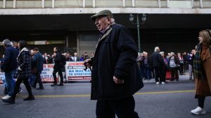 Συντάξεις Απριλίου: Πότε θα πληρωθούν – Ποιοι θα δουν τελευταίοι χρήματα στους λογαριασμούς τους