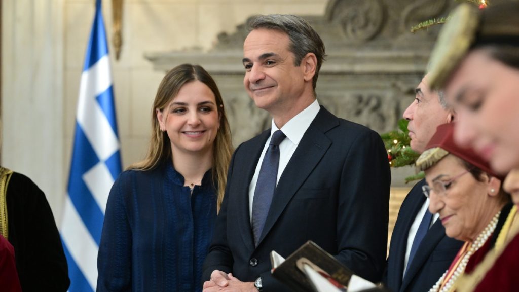 Σοφία Μητσοτάκη: «Η ξεφτίλα δεν έχει όρια» – Η οργισμένη αντίδραση σε δημοσίευμα για την επιστροφή της από το Ντουμπάι