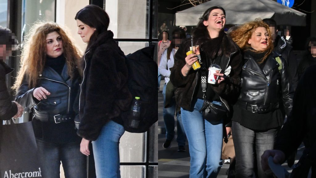 Τάνια Τρύπη: Χαλαρή βόλτα στο κέντρο της Αθήνας μαζί με την κούκλα κόρη της, Τζένη Καζάκου (pics)