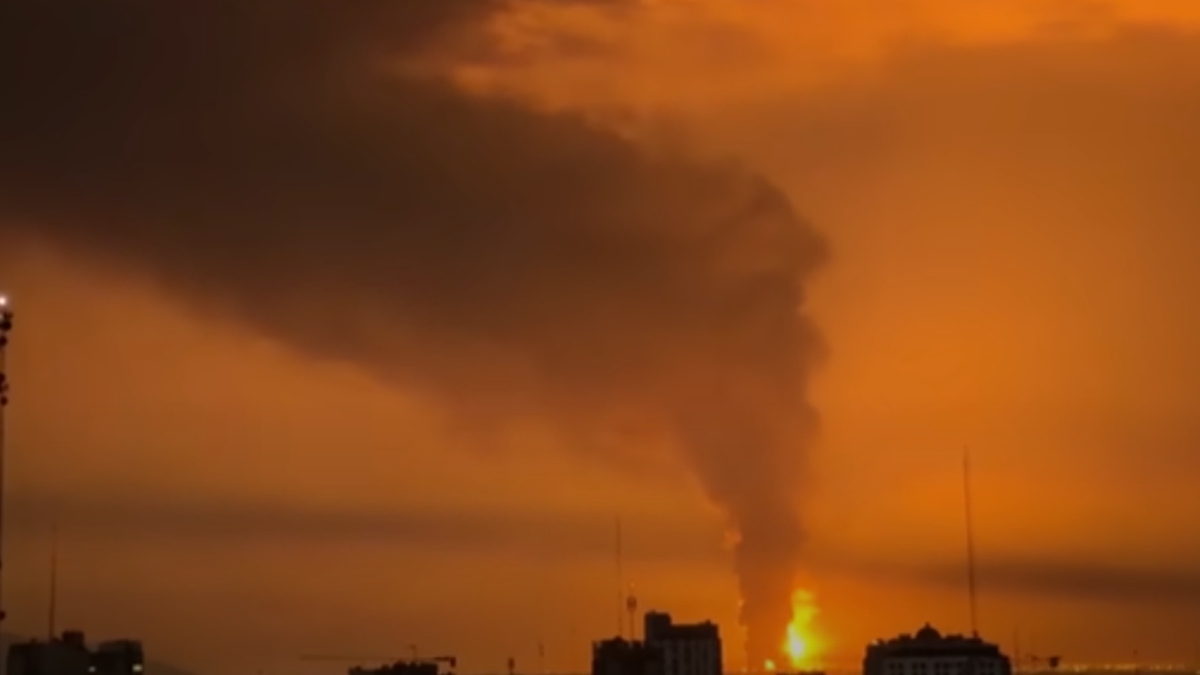 Οι ΗΠΑ διαφώνησαν με το Ισραήλ για τους βομβαρδισμούς σε δεξαμενές πετρελαίου στην Τεχεράνη – “Δεν πιστεύουμε ότι ήταν καλή ιδέα”