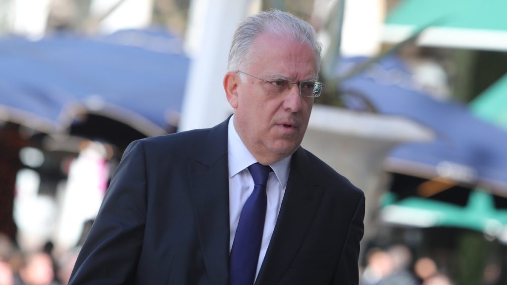 Θεοδωρικάκος: “Έχουμε προετοιμάσει σχέδιο έκτακτων μέτρων για την προστασία των καταναλωτών”