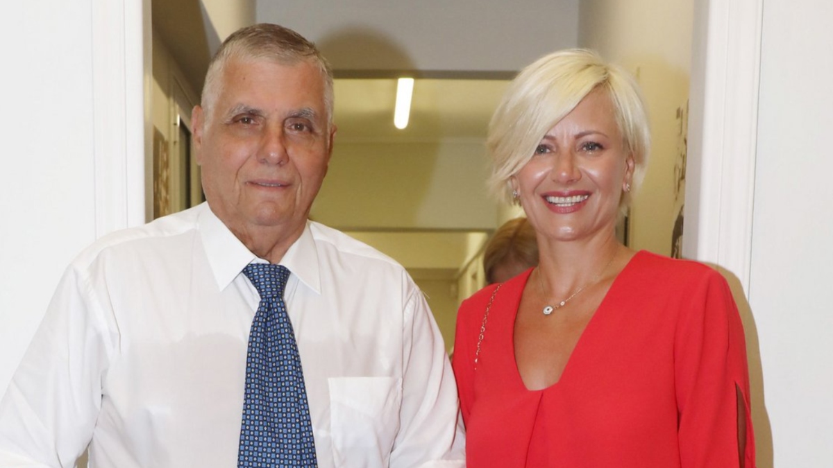 Μαρία Καρρά: Ελεύθερη με περιοριστικό όρο και χρηματική εγγύηση 100 χιλιάδων ευρώ η χήρα του Γιώργου Τράγκα