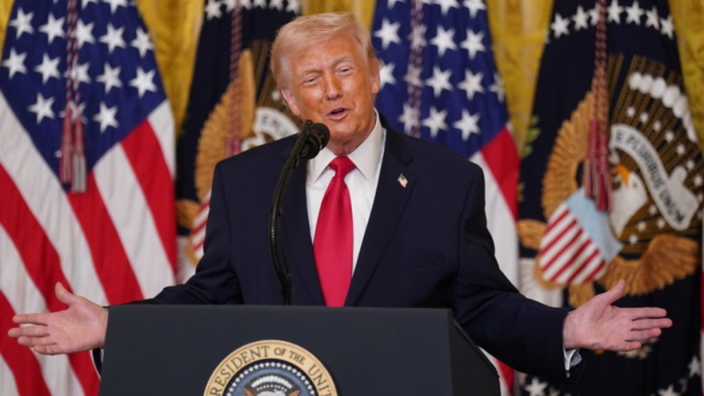 Τραμπ: «Ο πόλεμος με το Ιράν προχωρά πολύ καλά – Είναι ένα έθνος τρόμου και μίσους και πληρώνουν ένα μεγάλο τίμημα»