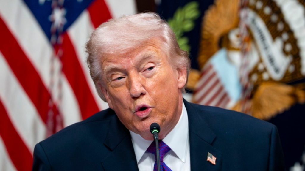 Χέγκσεθ: “Το Ιράν επιχείρησε να σκοτώσει τον Τραμπ – Ο πρόεδρος ήταν αυτός που γέλασε τελευταίος”