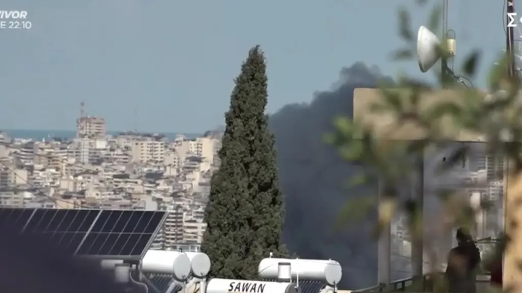 Χάος στην Βηρυτό: Πύραυλος αναχαιτίστηκε σε ζωντανή μετάδοση (βίντεο)