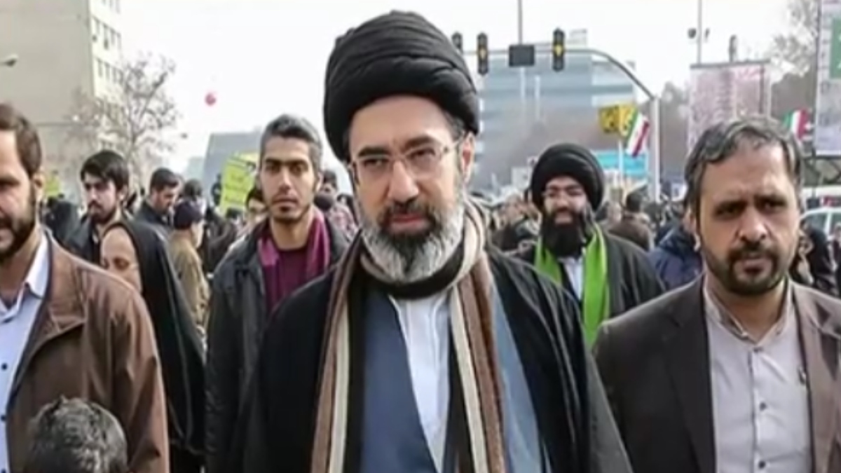 Ιράν: Ο Μοτζτάμπα Χαμενεΐ φέρεται να συμφωνεί σε διαπραγματεύσεις με τις ΗΠΑ