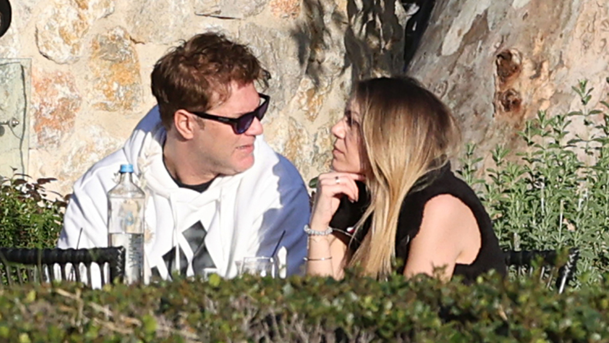 Χρήστος Χολίδης: Πατέρας για πρώτη φορά ο τραγουδιστής – Γέννησε η σύζυγός του, Κατερίνα Γκιουζέλη