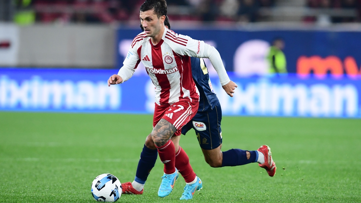 Ολυμπιακός: Επαφές της Πάρμα για την παραμονή του Στρεφέτσα στην Ιταλία