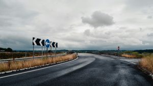 Οι δρόμοι της Ευρώπης γίνονται ασφαλέστεροι ή απλώς λιγότερο επικίνδυνοι;