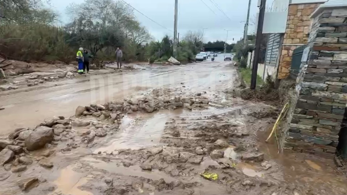 Κακοκαιρία Erminio: “Πνίγηκαν” Νέα Μάκρη, Ραφήνα, Μαρκόπουλο, Σπάτα – Δρόμοι “ποτάμια”, λάσπες και πλημμυρισμένα σπίτια