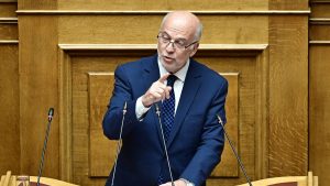 Φλωρίδης για Κωνσταντοπούλου: “Φαινόμενα παράκρουσης – Έστειλε την πρόεδρο του δικαστηρίου στο νοσοκομείο”