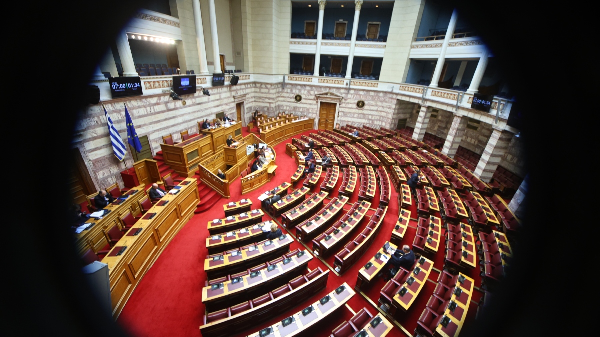 ΟΠΕΚΕΠΕ: Στη Βουλή οι 2 δικογραφίες για 2 πρώην υπουργούς και 11 βουλευτές της ΝΔ