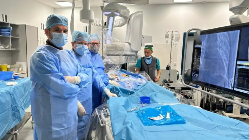 Πρωτοποριακή επέμβαση καρδιάς στο νοσοκομείο “Σωτηρία”