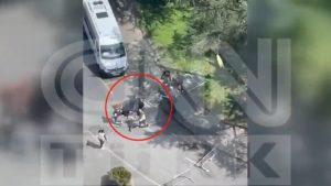 Κωνσταντινούπολη: Τρομοκρατική επίθεση στο προξενείο του Ισραήλ, 1 νεκρός και 4 τραυματίες – Βίντεο από το σημείο