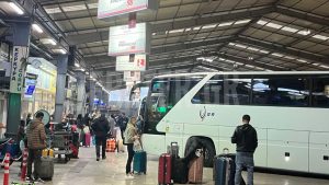 Πάσχα 2026: Το αδιαχώρητο στα ΚΤΕΛ Κηφισού – “Αυξήθηκαν οι τιμές, αλλά είναι το πιο οικονομικό μέσο”