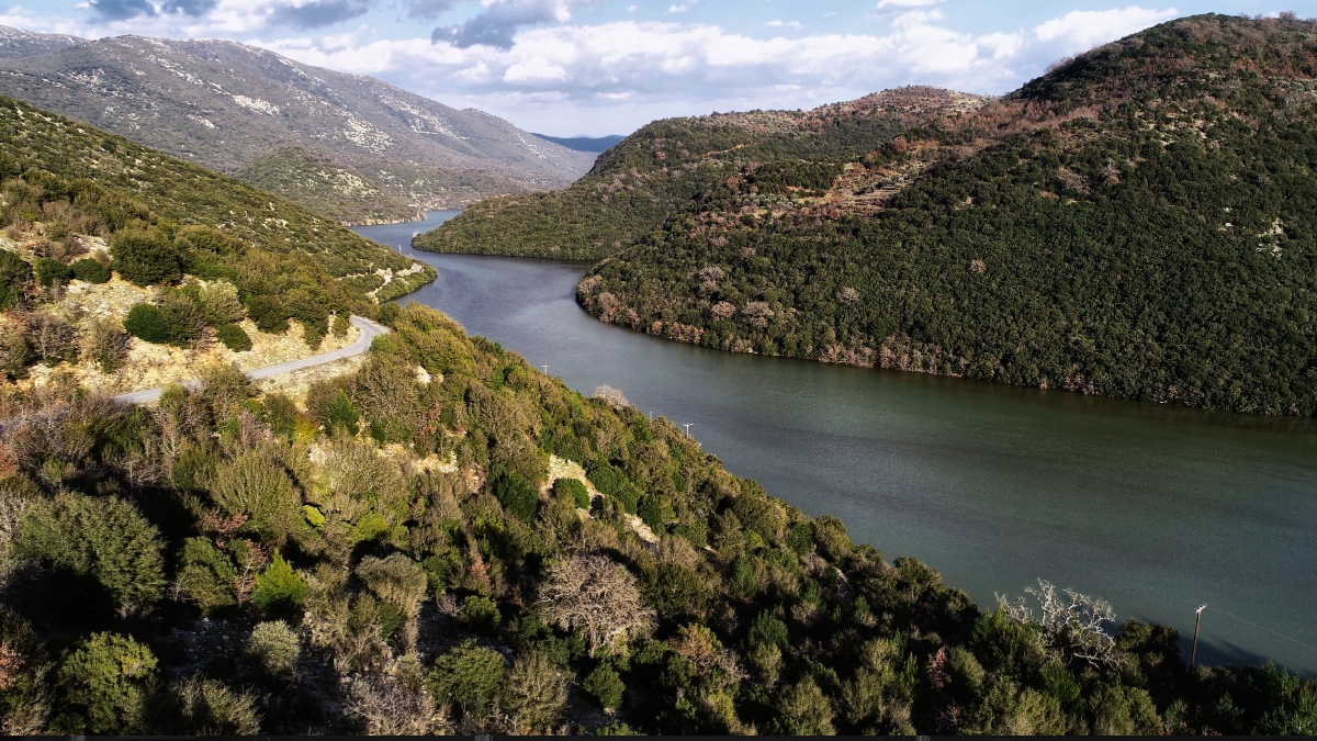 Πηγές ποταμού Λάδωνα: «Αναδεικνύουμε και προστατεύουμε ένα από τα πιο εντυπωσιακά μνημεία της φύσης»