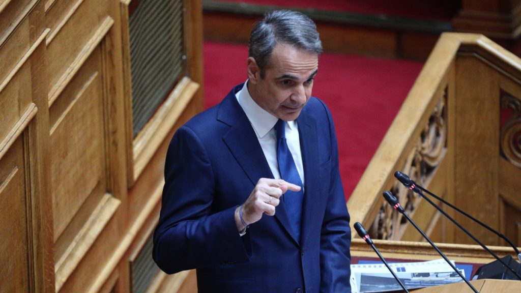 Βουλή: LIVE η ομιλία Μητσοτάκη στη σύγκρουση κορυφής για το Κράτος Δικαίου