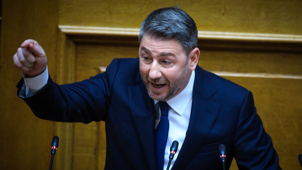 Ανδρουλάκης σε Μητσοτάκη: “Η αντίστροφη μέτρηση της ατιμωρησίας έχει αρχίσει – Κάνατε τη Βουλή εξοχικό της Ευρωπαϊκής Εισαγγελίας”