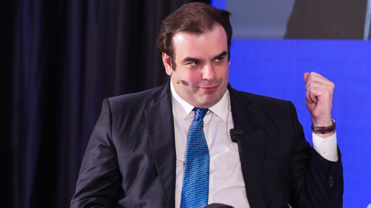 Πιερρακάκης: “Κίνδυνος για τη μεγαλύτερη ενεργειακή κρίση στην ιστορία, αν παραμείνουν κλειστά τα Στενά του Ορμούζ”