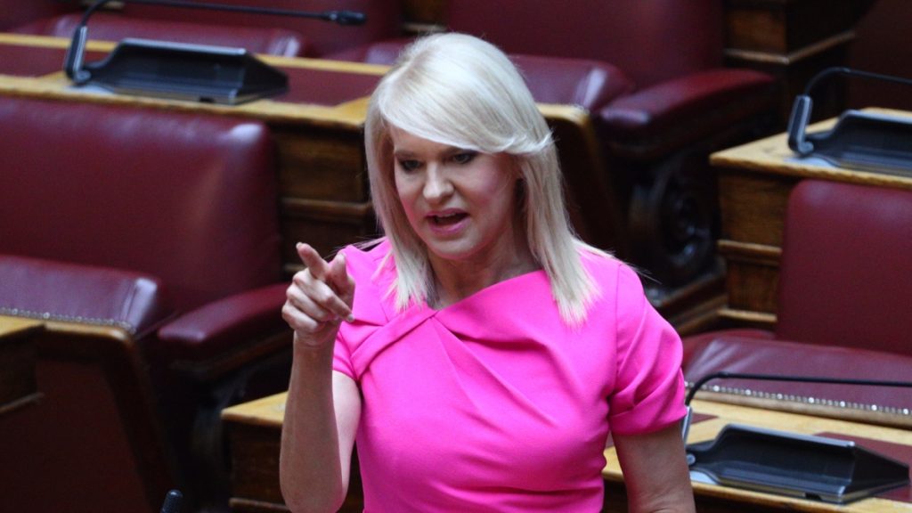 Τζάκρη για Τσίπρα: “Σε καμία των περιπτώσεων δεν θα πήγαινα ξανά μαζί του”