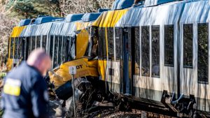 Δανία: Τι “βλέπει” εμπειρογνώμονας πίσω από τη μετωπική σύγκρουση των τρένων – 17 τραυματίες, σοβαρά οι 4