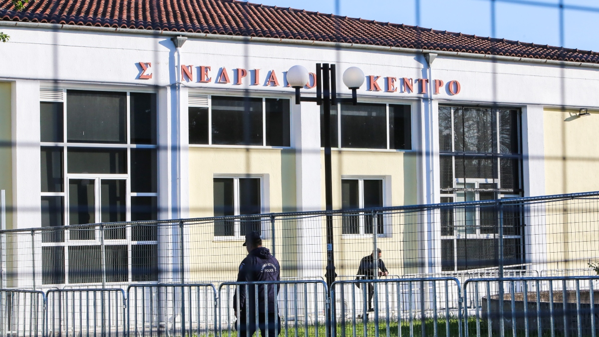 Δίκη Τεμπών: Το ελληνικό Δημόσιο υποστηρίζει την κατηγορία για 4 κατηγορούμενους – Κατά ποιων στρέφεται