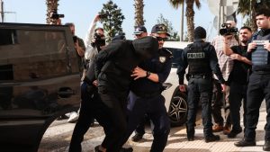 Άγιος Δημήτριος: Προφυλακίστηκε ο 20χρονος για τη δολοφονία του 27χρονου – “Δεν ήθελε να τον σκοτώσει, επιχείρησε να αυτοκτονήσει”