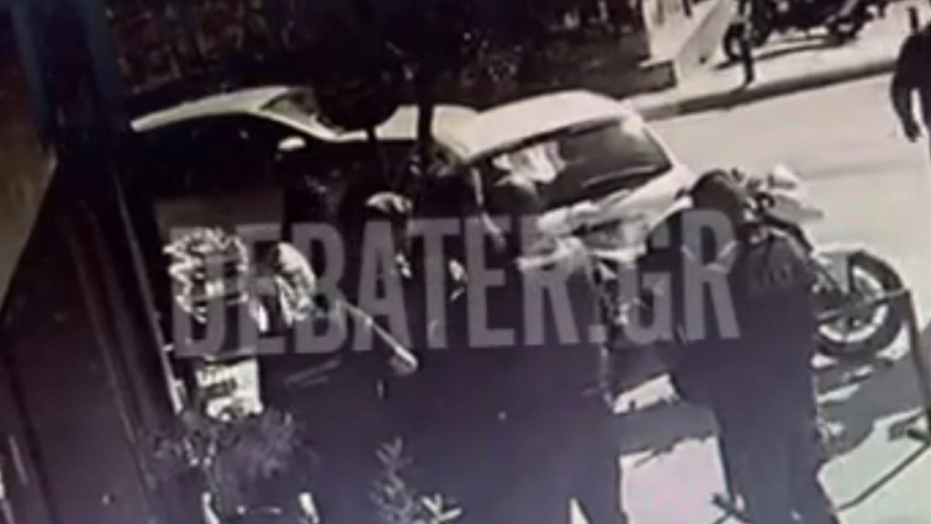 Η εμμονή που όπλισε το χέρι το 89χρονου – Από τη διαμάχη με τον ΕΦΚΑ για την τρίτη σύνταξη στη διπλή επίθεση