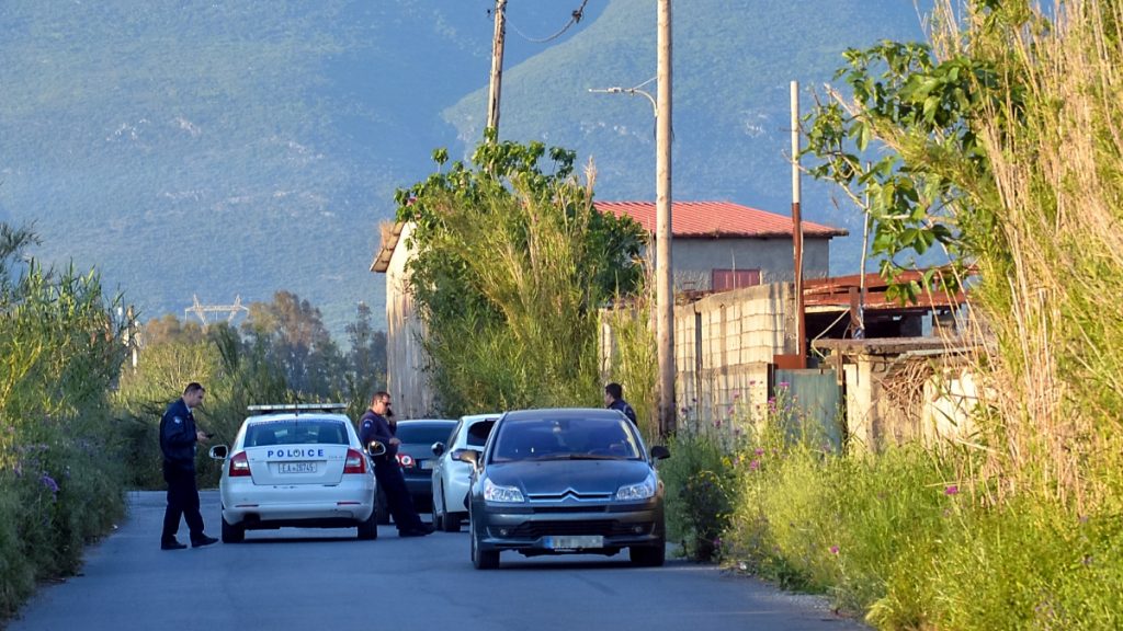 Καλαμάτα: Σεσημασμένος για ναρκωτικά ο 44χρονος που βρέθηκε στον στάβλο με σφαίρα στο κεφάλι
