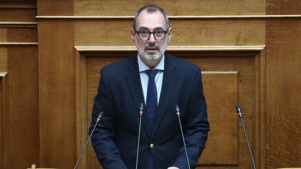 Κατσανιώτης: “Δεν είμαστε αντάρτες – Κίνητρό μας να γίνει καλύτερη η κυβέρνηση”