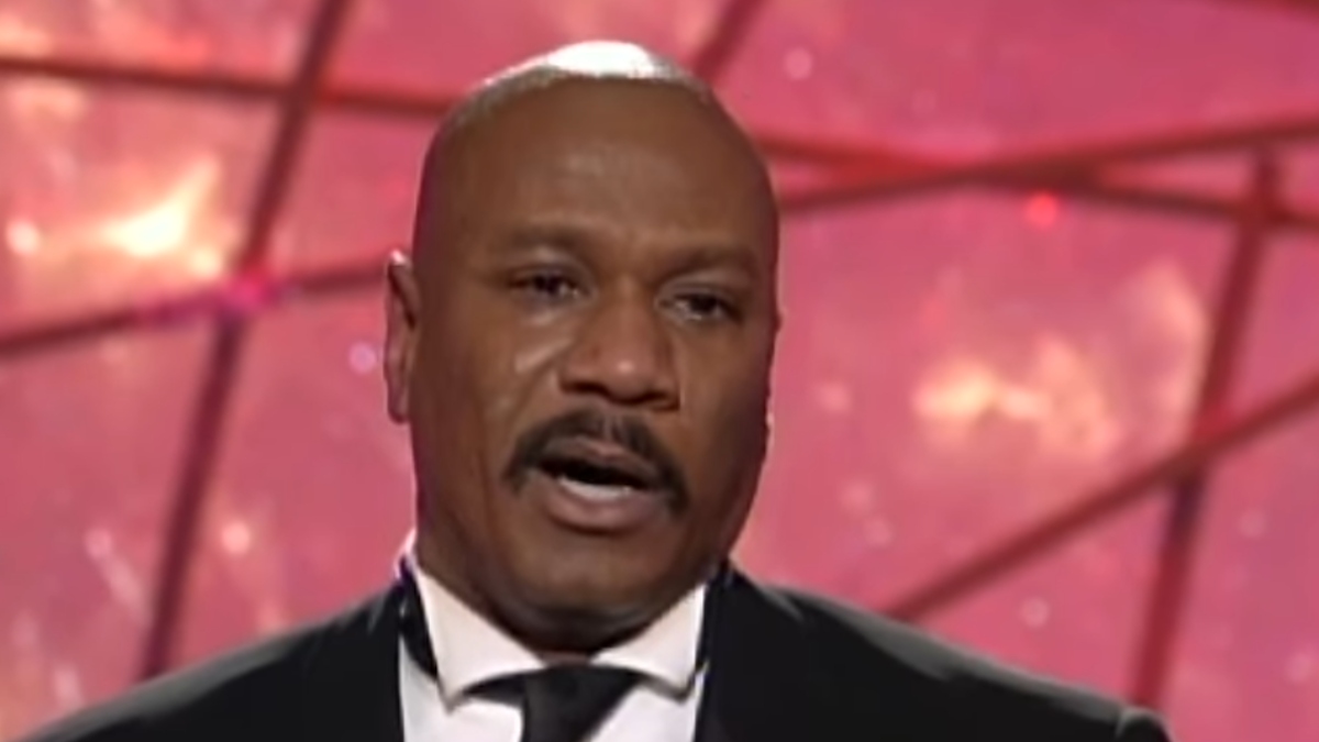 Βινγκ Ρέιμς: Στιγμές αγωνίας για τον σταρ του “Mission Impossible” – Κατέρρευσε μέσα σε εστιατόριο