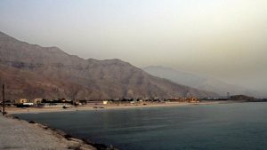 Στενά του Ορμούζ: Τουλάχιστον 2 δεξαμενόπλοια απομακρύνθηκαν μετά την έναρξη του αποκλεισμού από τις ΗΠΑ