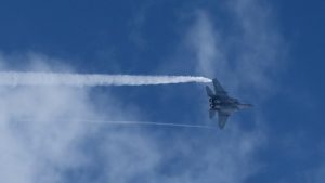 Ιράν: Συνεχίζονται οι έρευνες των Αμερικανών για τον αγνοούμενο πιλότο- Τι θα αντιμετωπίσει αν εντοπιστεί ζωντανός