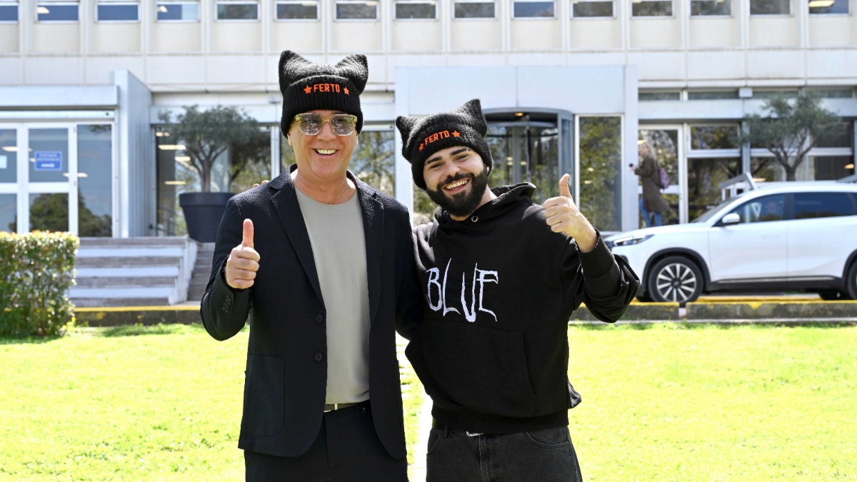 Akylas: Συνάντησε τον Ζέλικο Γιοκσίμοβιτς στο Ραδιομέγαρο της ΕΡΤ