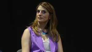 Άννα Παπαδοπούλου: Αποχωρεί από το ΠΑΣΟΚ ο τομεάρχης δικαιοσύνης – Πάει προς το κόμμα Τσίπρα