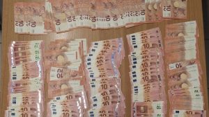 Συνελήφθησαν τρία άτομα για τηλεφωνικές απάτες σε Κατερίνη και Θεσσαλονίκη