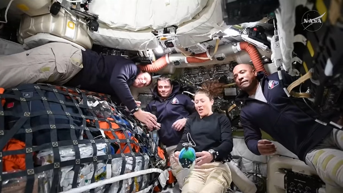 Σε πορεία προς τη Σελήνη το Artemis II – “Η ανθρωπότητα απέδειξε ξανά τι μπορεί να πετύχει” (βίντεο)