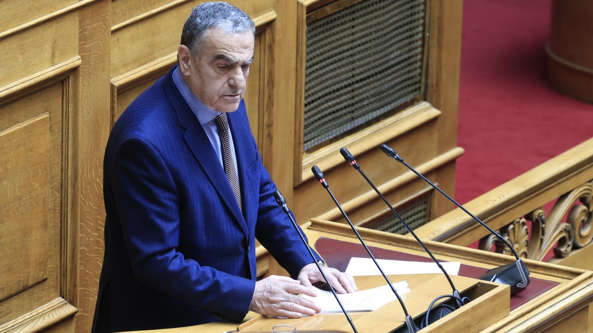 Χαράλαμπος Αθανασίου: “Αυτό που έπραξα θα το κάνω και αύριο, δεν υπάρχει καμία παράνομη πράξη”