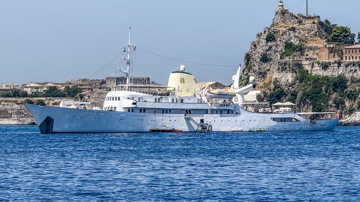 «Christina O»: Η θρυλική θαλαμηγός του Αριστοτέλη Ωνάση πωλείται ξανά – Η τιμή που προκαλεί σοκ