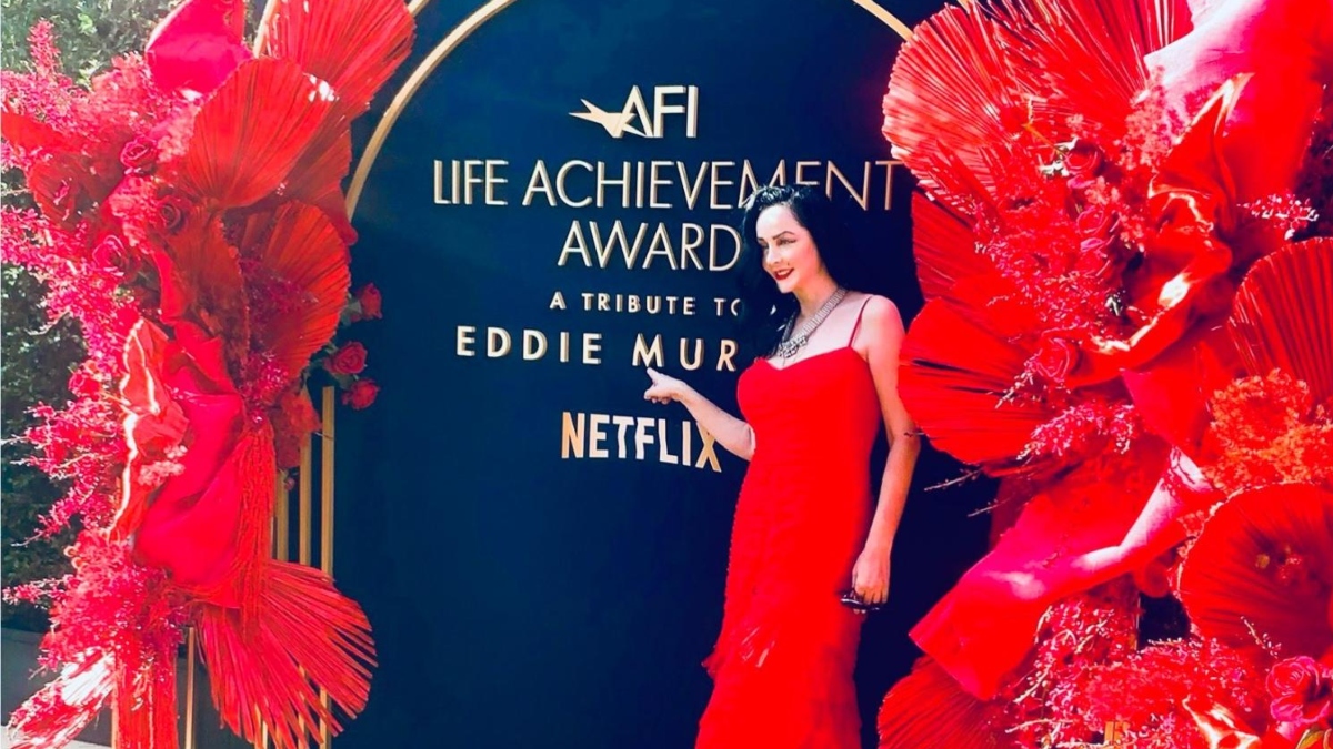 Δέσποινα Μοίρου: Η διεθνής ηθοποιός τίμησε τον Eddie Murphy ως vip καλεσμένη στην χολιγουντιανή γιορτή του στο Λος Άντζελες