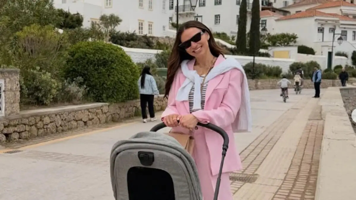 Ελένη Τσολάκη: H πασχαλινή βόλτα με την κόρη της και δημόσιο «ευχαριστώ»