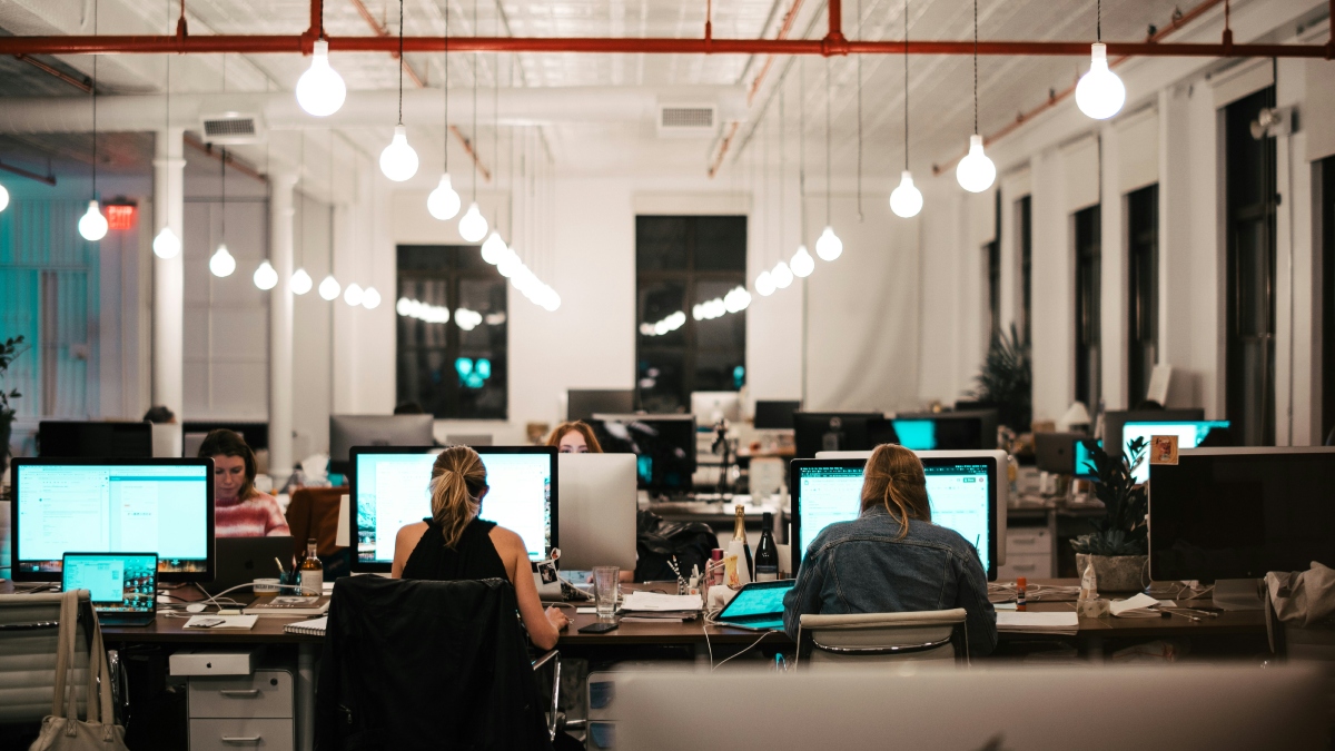 Από σήμερα η εφαρμογή του νέου κατώτατου μισθού – Ποιους επηρεάζει, πόσο έχει αυξηθεί από το 2019