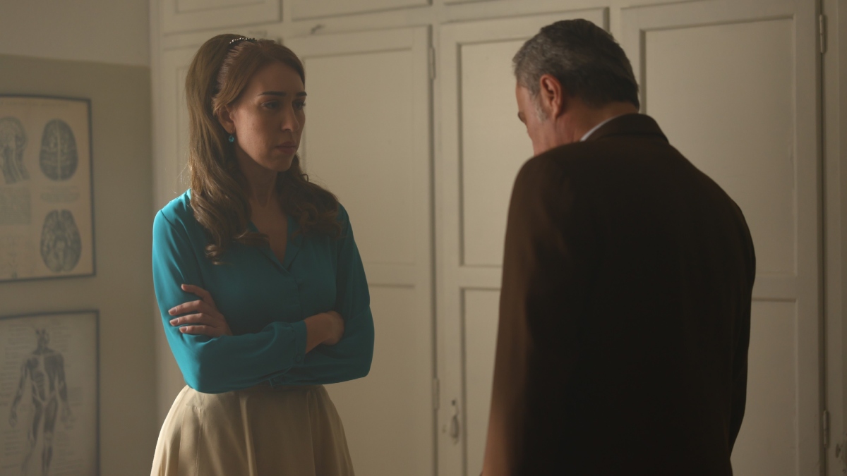 Άγιος Έρωτας – Τετάρτη (22/4): Ο Κυριάκος κλείνει την Ελένη στο ψυχιατρείο παρά την θέλησή της