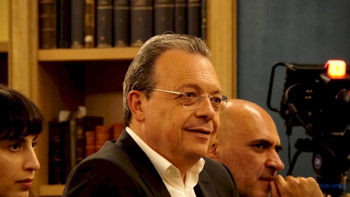 Φάμελλος: “Η κυβέρνηση ούτε θέλει ούτε μπορεί να λύσει τα προβλήματα των αλιέων”